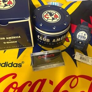 G-Shock Club America Edition in Navy and White